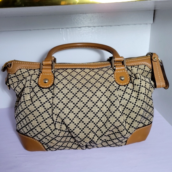 Gucci Sukey Monogram Diamante 2way Tote Bag Classic and Luxury - Picture 5 of 15